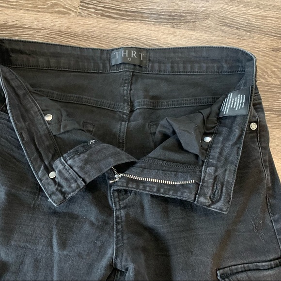 THRT Men’s Distressed Black Skinny Jeans 32Wx31L - Picture 10 of 11